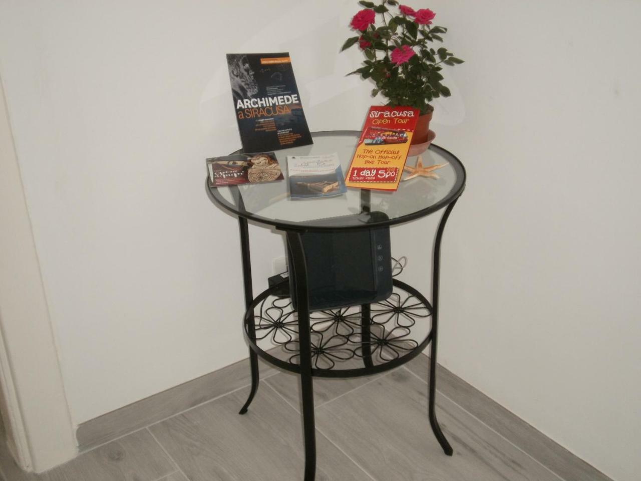 Casa Fean - Posto Auto Riservato Apartment Syracuse Luaran gambar