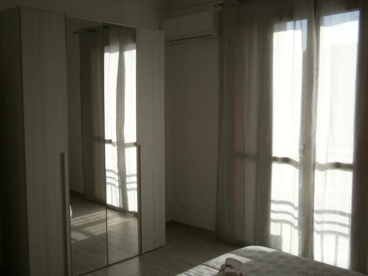 Casa Fean - Posto Auto Riservato Apartment Syracuse Luaran gambar